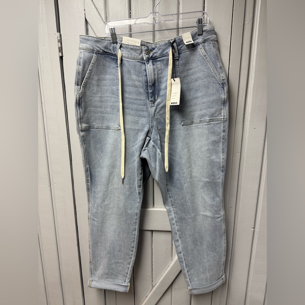 Judy Blue Classic Light Blue Jeans